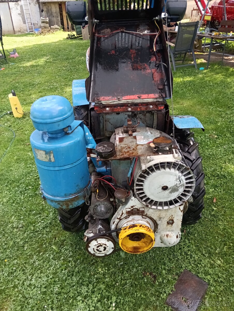 Malotraktor Tz4k14 tkáčko traktůrek - 6