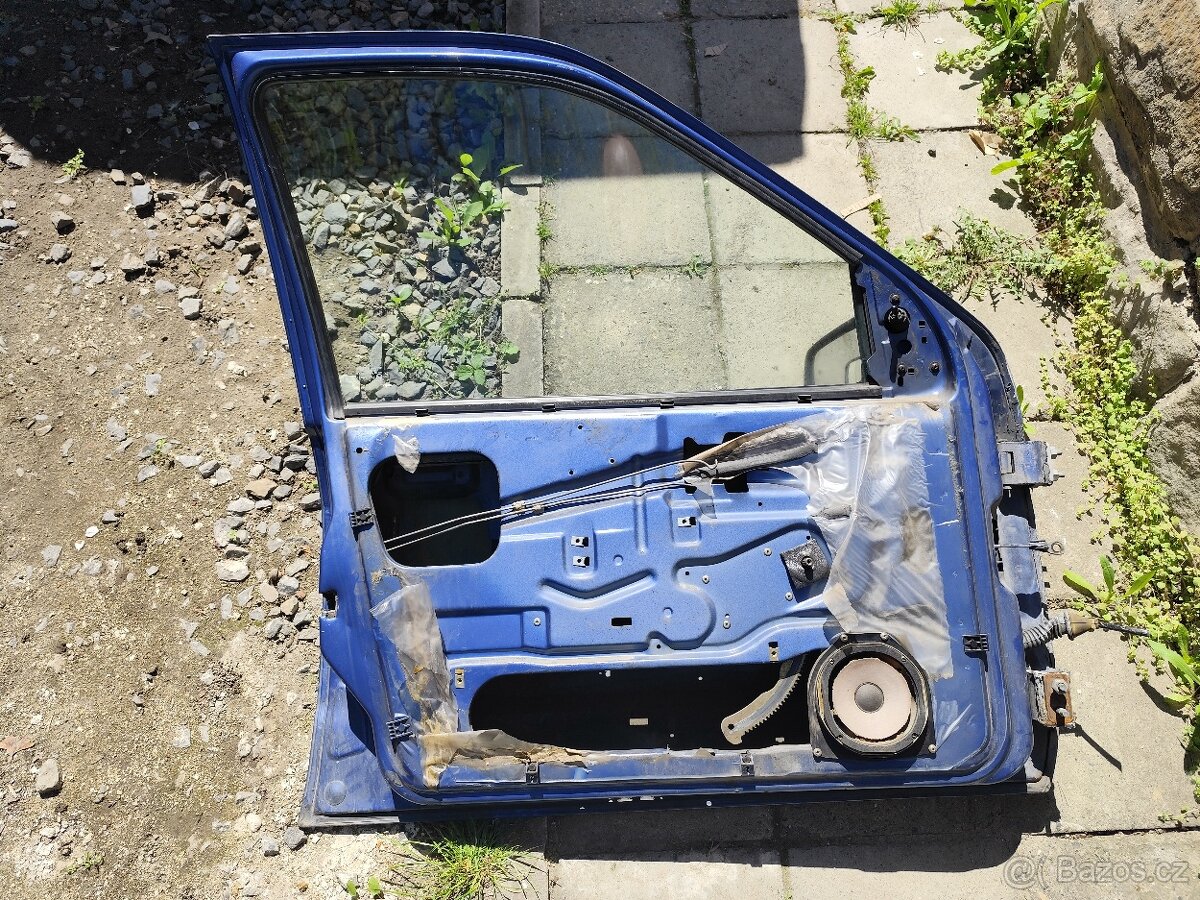 Ford Sierra MK2 sedan dily - 6