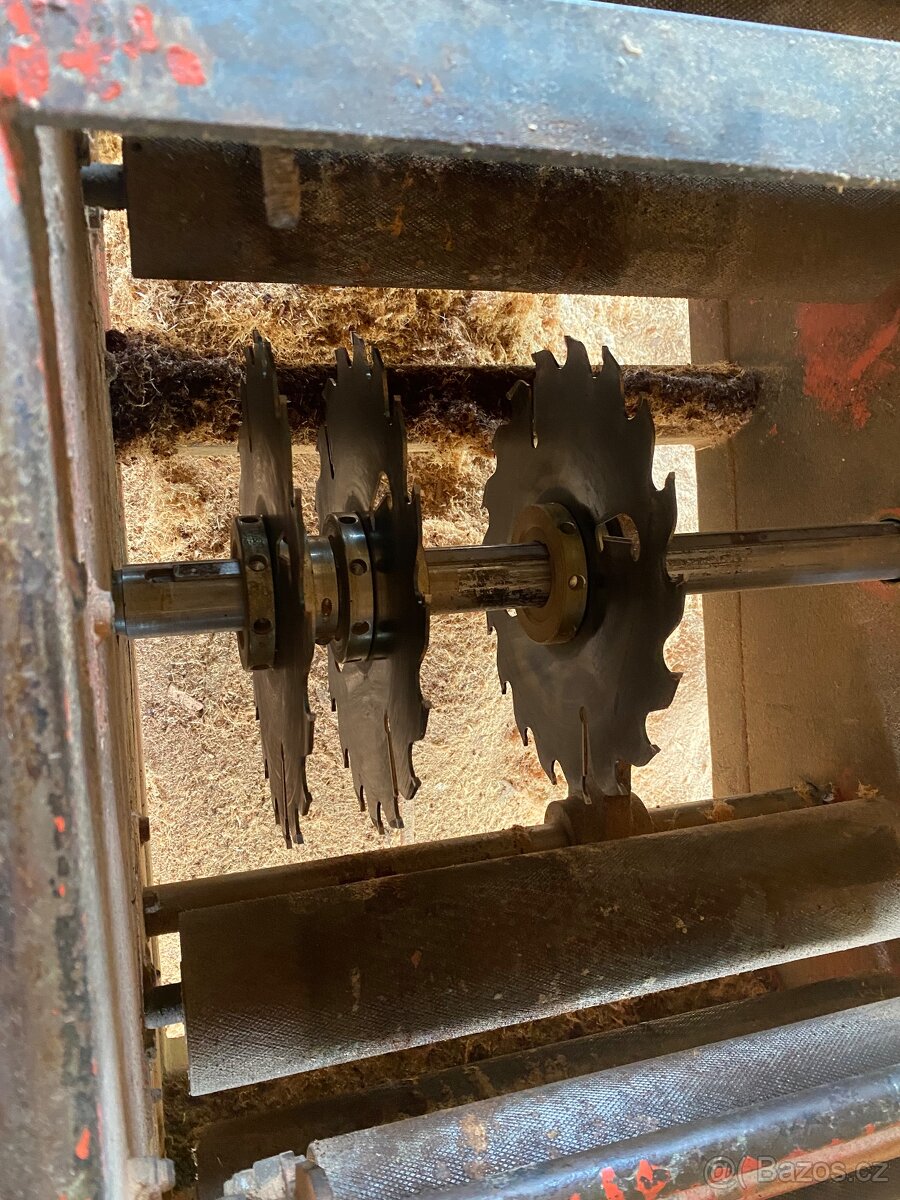 Rozmítací pila Wood mizer Twin blade - 6