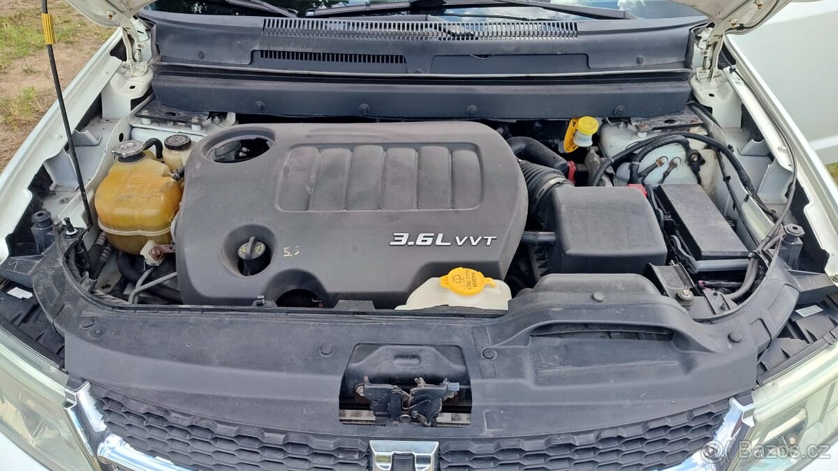 Dodge Journey 3.6 V6 R/T 4x4 - 6