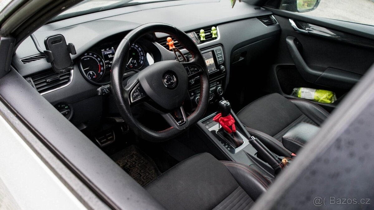 Škoda Octavia 2.0 TDI CR DPF RS 4x4 DSG - 6