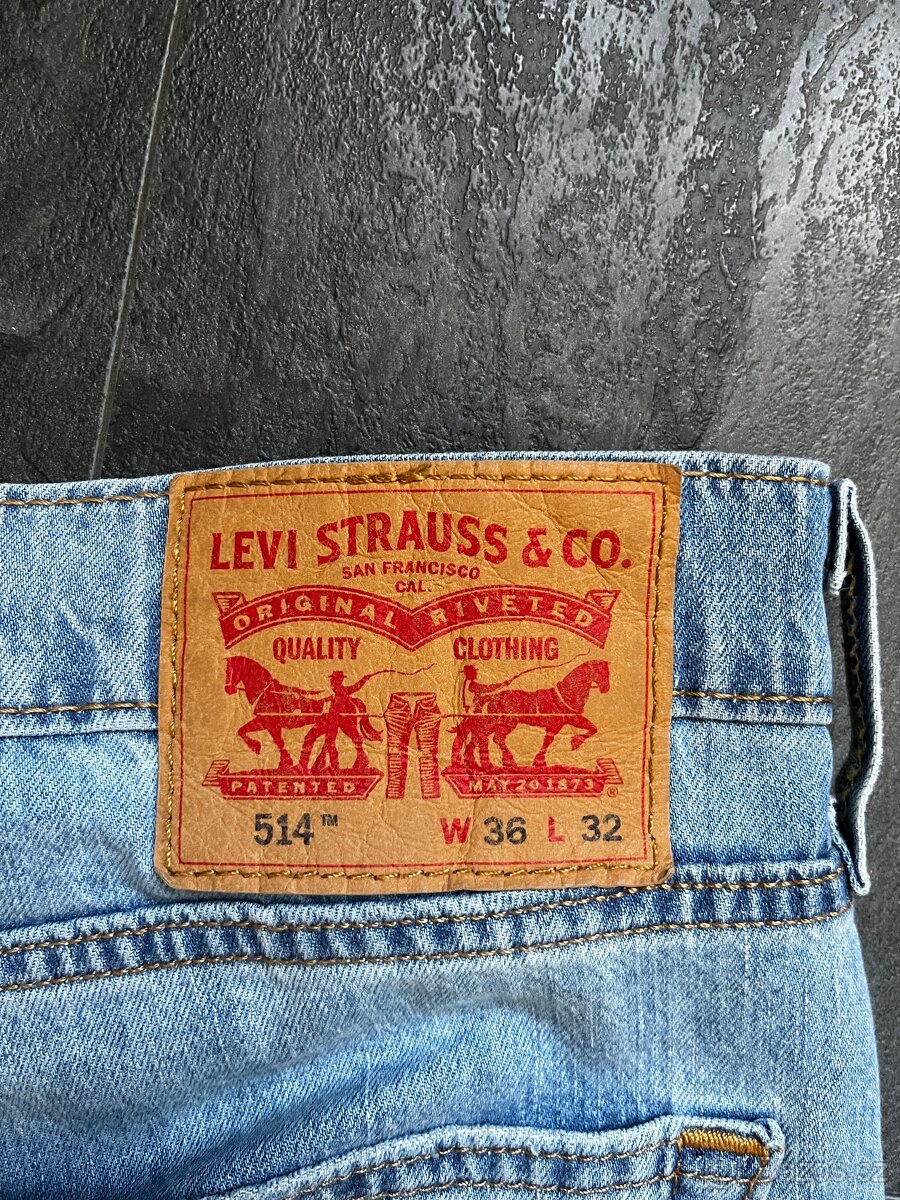 Levi's - 6