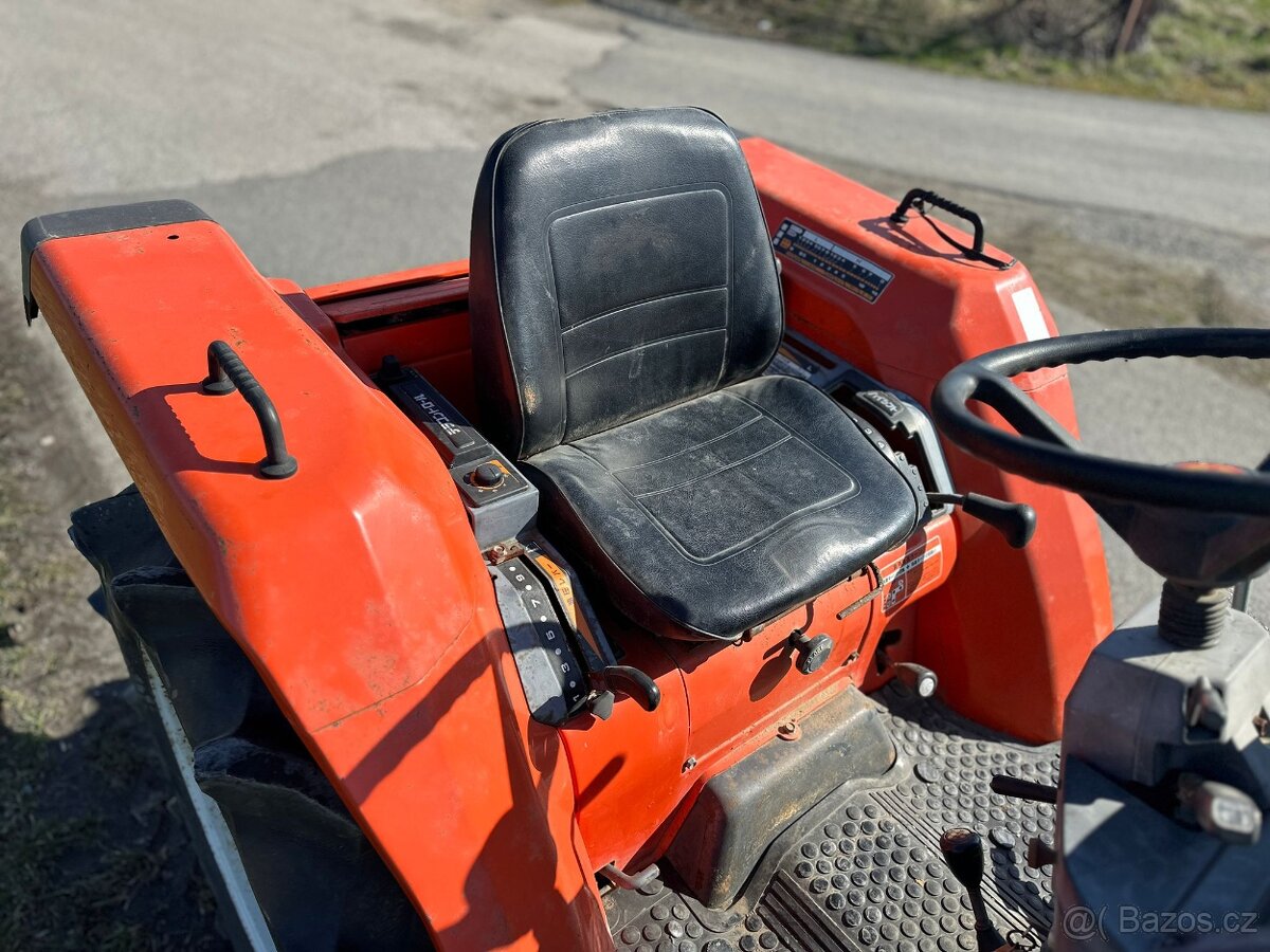 Malotraktor Hinomoto nx23 - 6