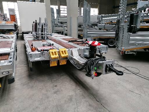 Přívěs vlek na přepravu CAT Takeuchi JCB terex - 6