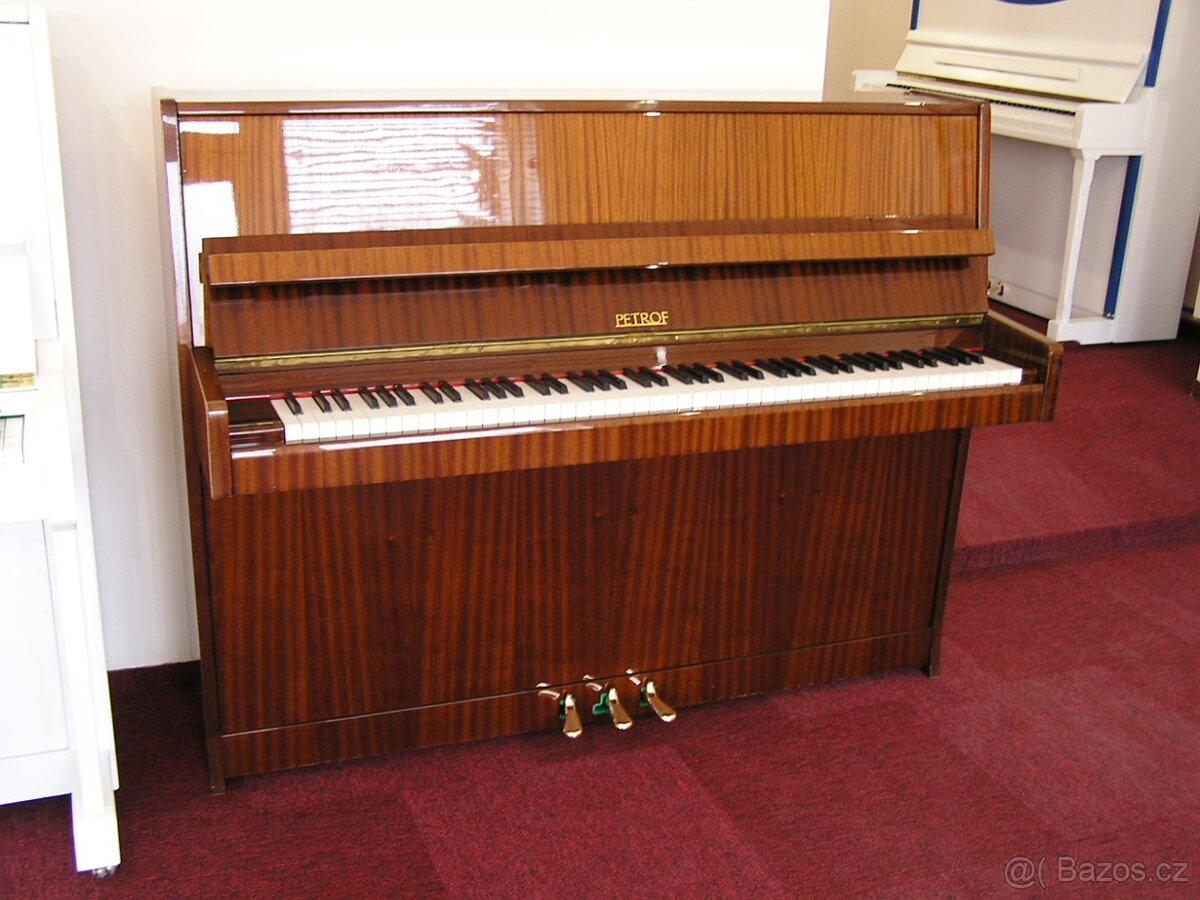 Prodám pianino Petrof mod.114 Classic - 6