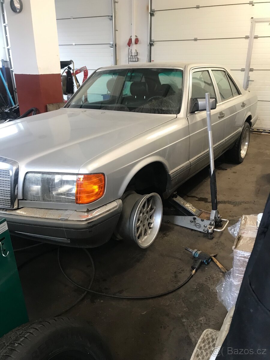W126 SE500 - 6