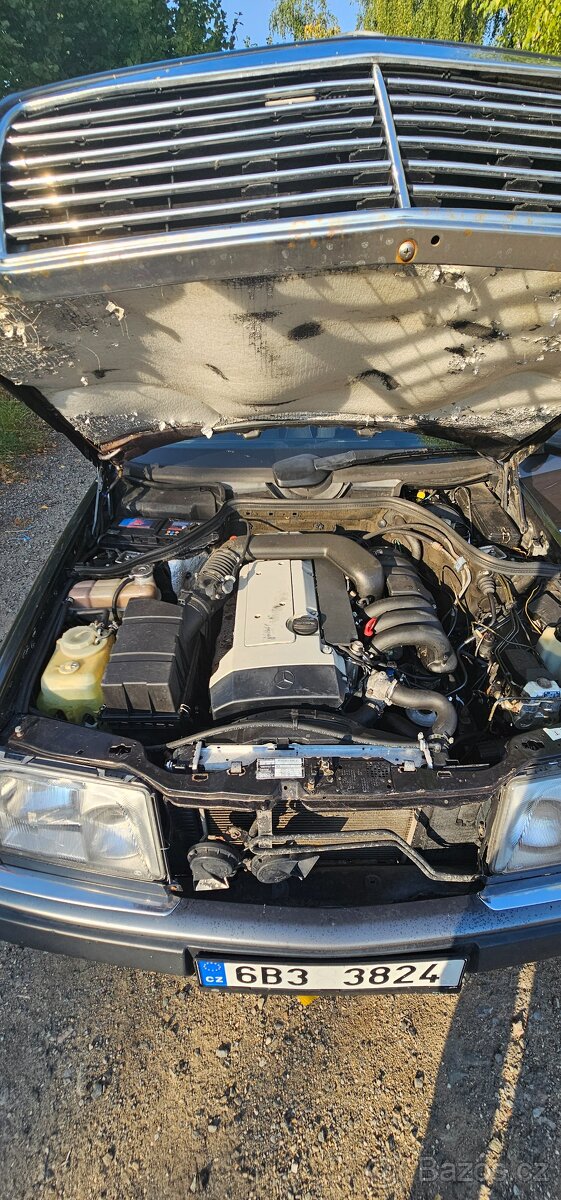 Mercedes-Benz w124 320TE - 6