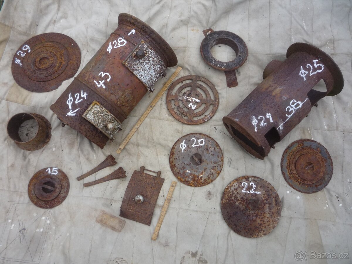 prodám různá stará kamnová dvířka, litinová kamínka bubínek, - 6