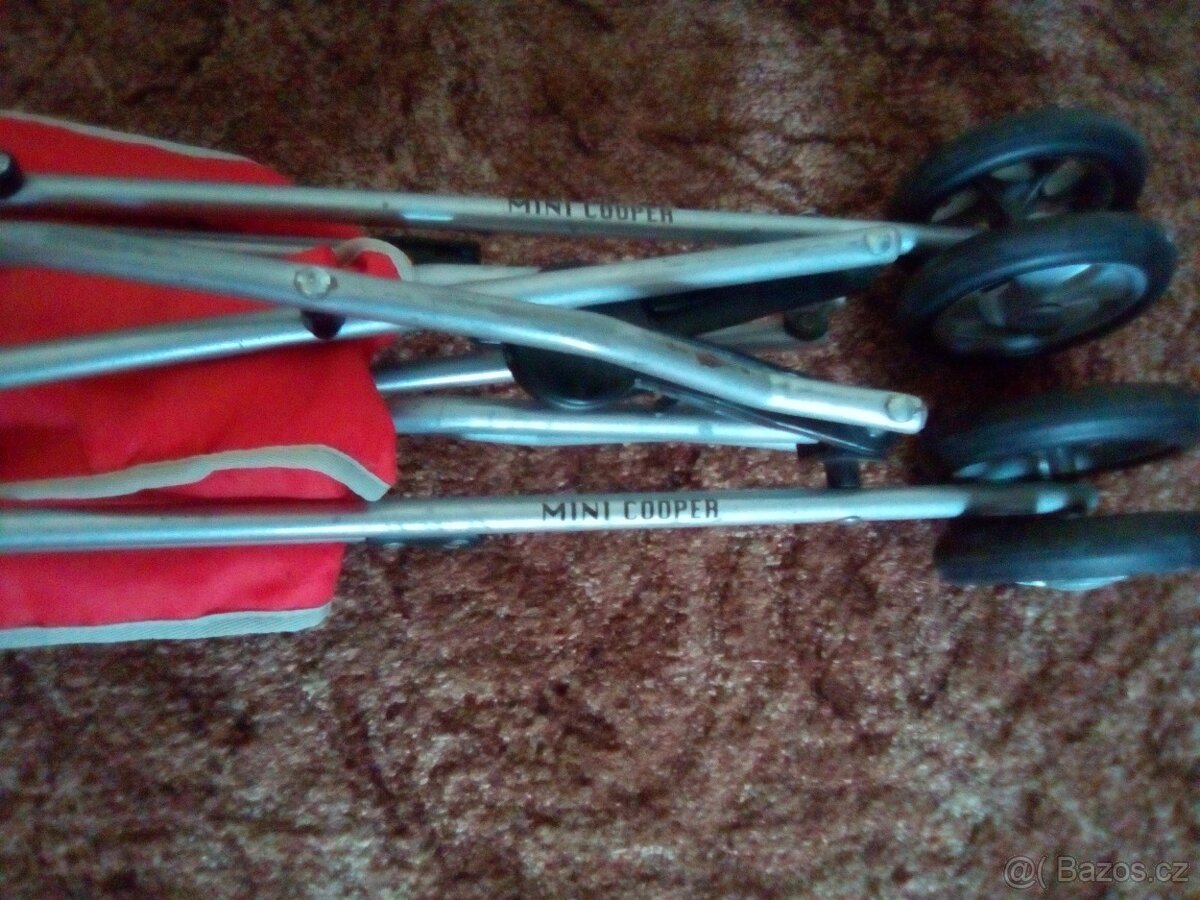 Kočárek pro panenky - 6