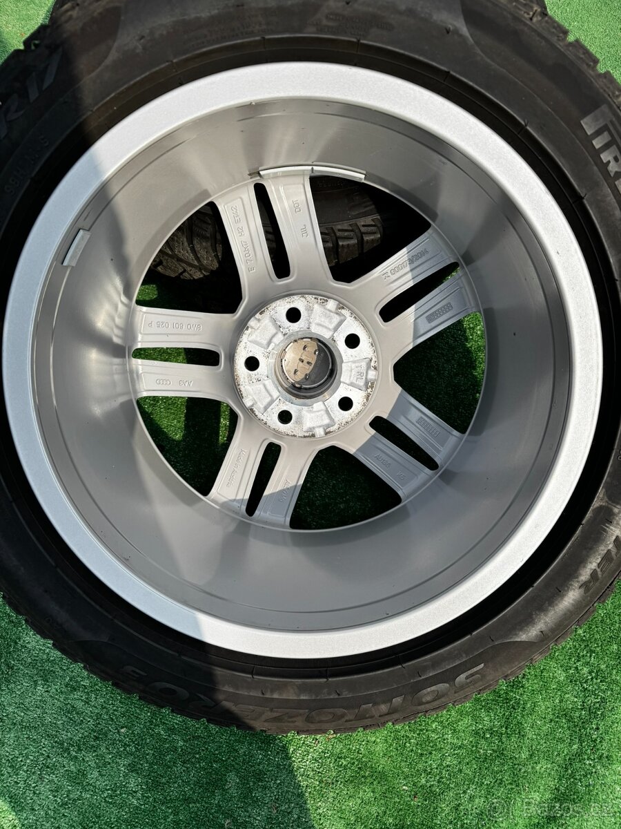 Originál alu kola Audi A5 A4 B9 zimní 5x112 R17 - 6
