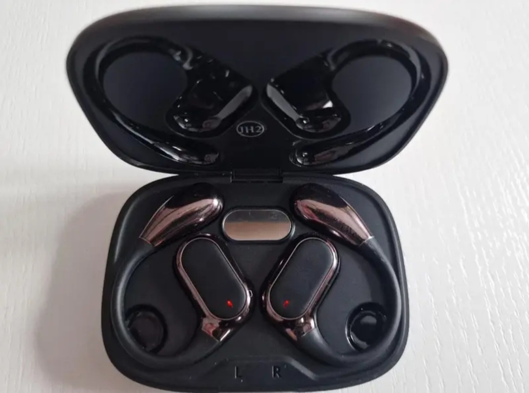 Bezdrátová sluchátka pro sport s uchycením za ucho - 6