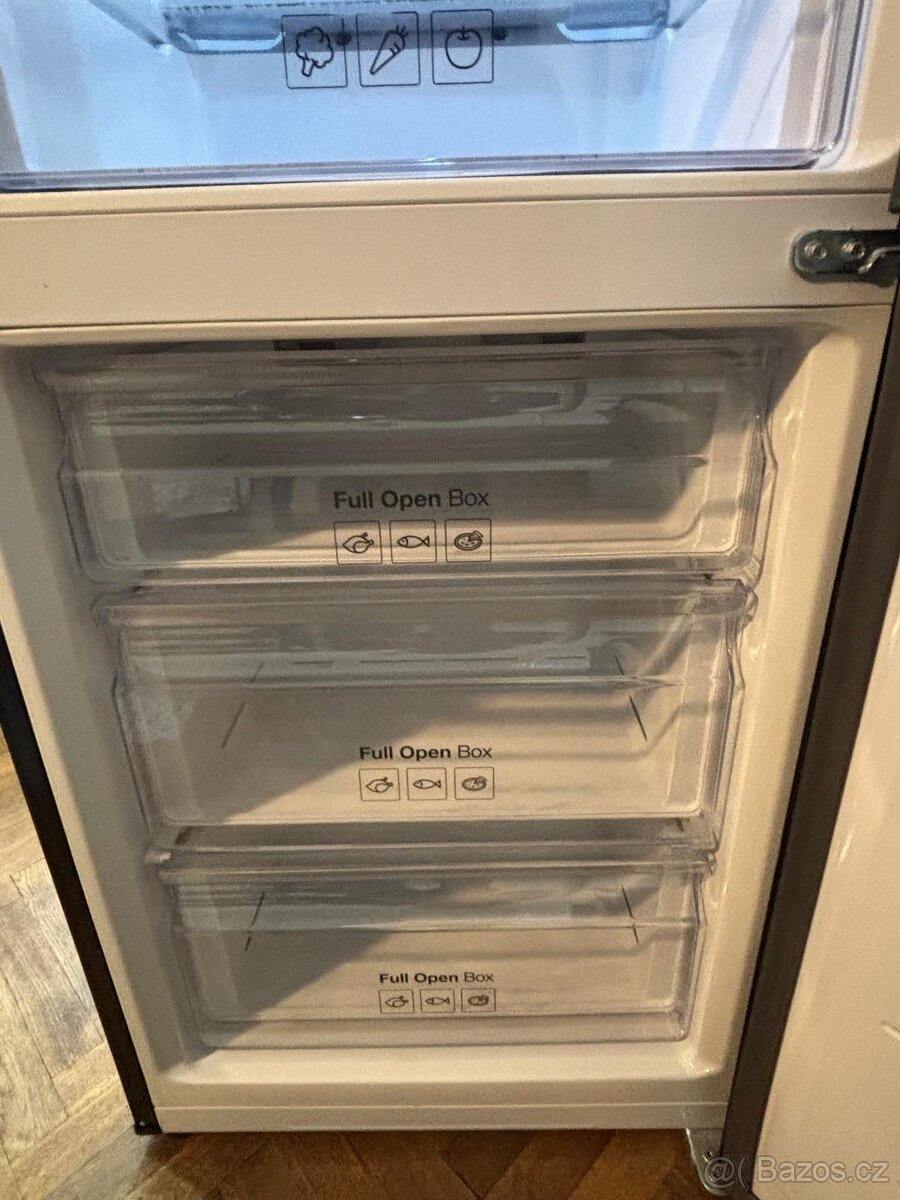 Lednice Samsung na prodej – velmi dobrý stav - 6