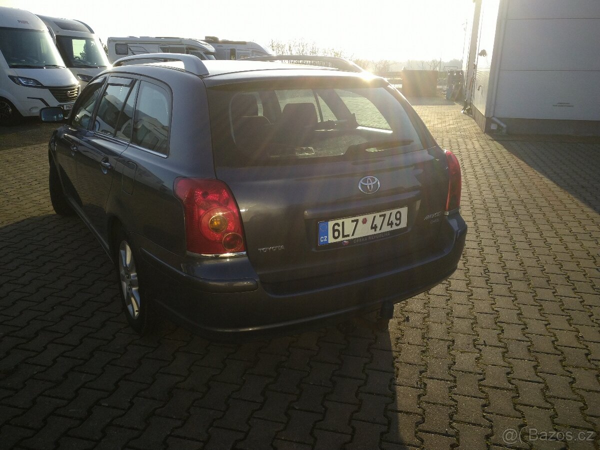 Toyota Avensis T25 2.2 d cat - 6