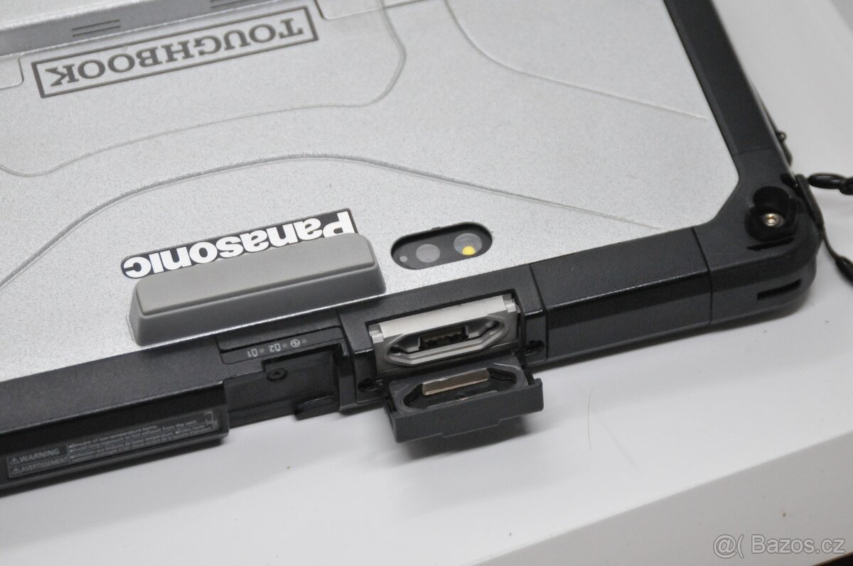 Průmyslový tablet Panasonic CF-33 - 6