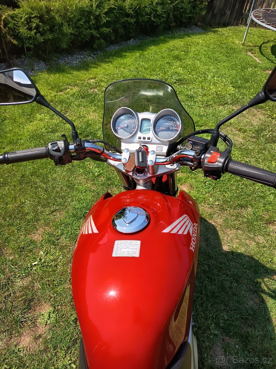 Honda CBF 250 - 6