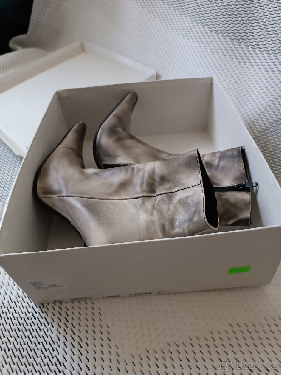 Dámské boty na podpatku - 6