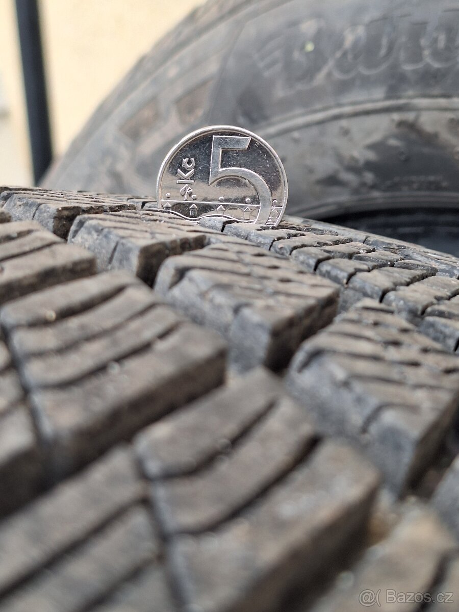 Zimní pneu 205/55 R16 - 6