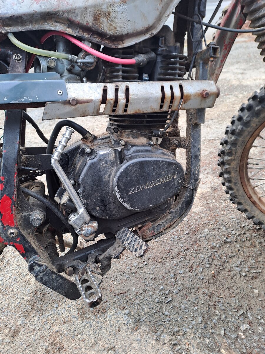 Moto cros na pole - 6