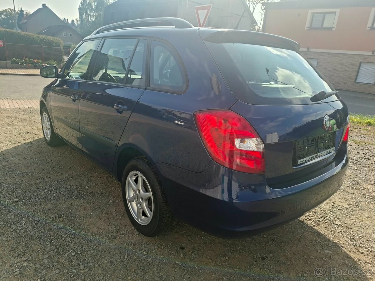 Škoda fabia kombi 1.4 16v - 6