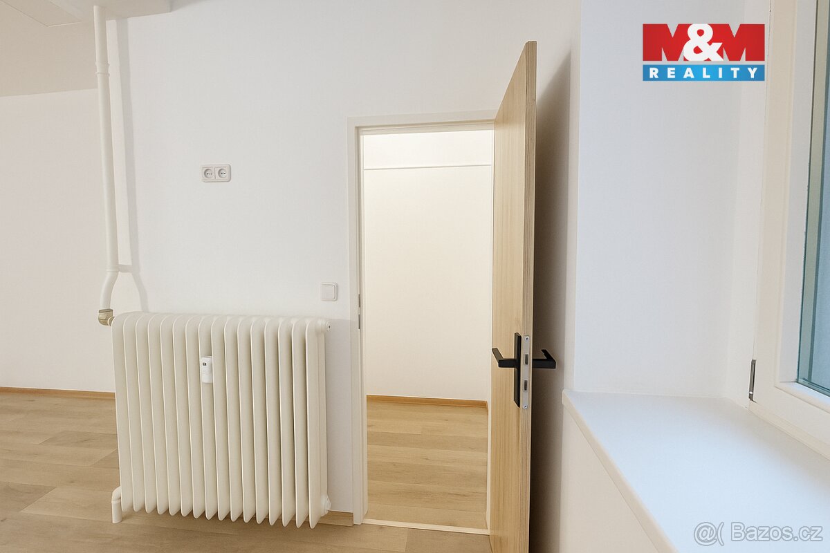 Prodej bytu 1+1, 36 m², Praha, ul. 5. května - 6