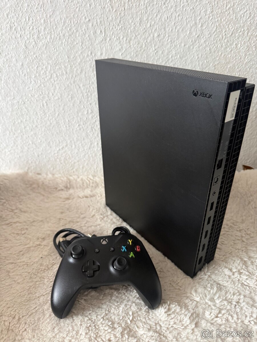 XBOX ONE X 1TB V TOP STAVU - 6