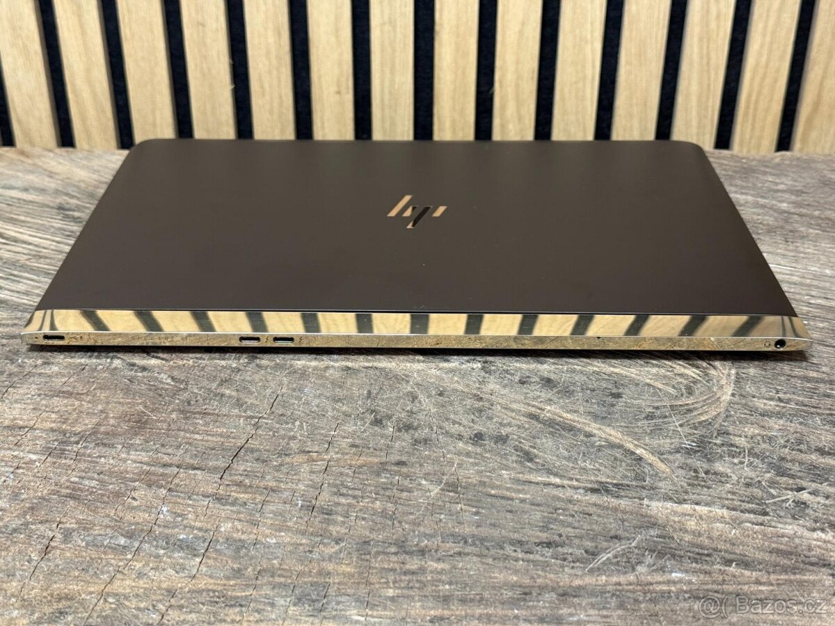 18) HP Spectre Pro 13 G1 - 13.3"FHD, i7-7500U, 8GB RAM, 512 - 6