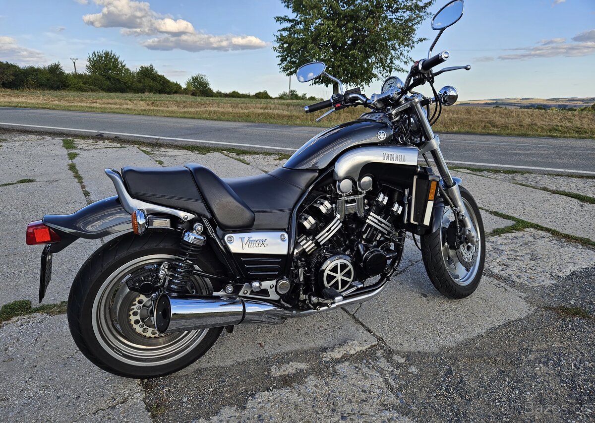 Yamaha V-MAX 1200 - 6