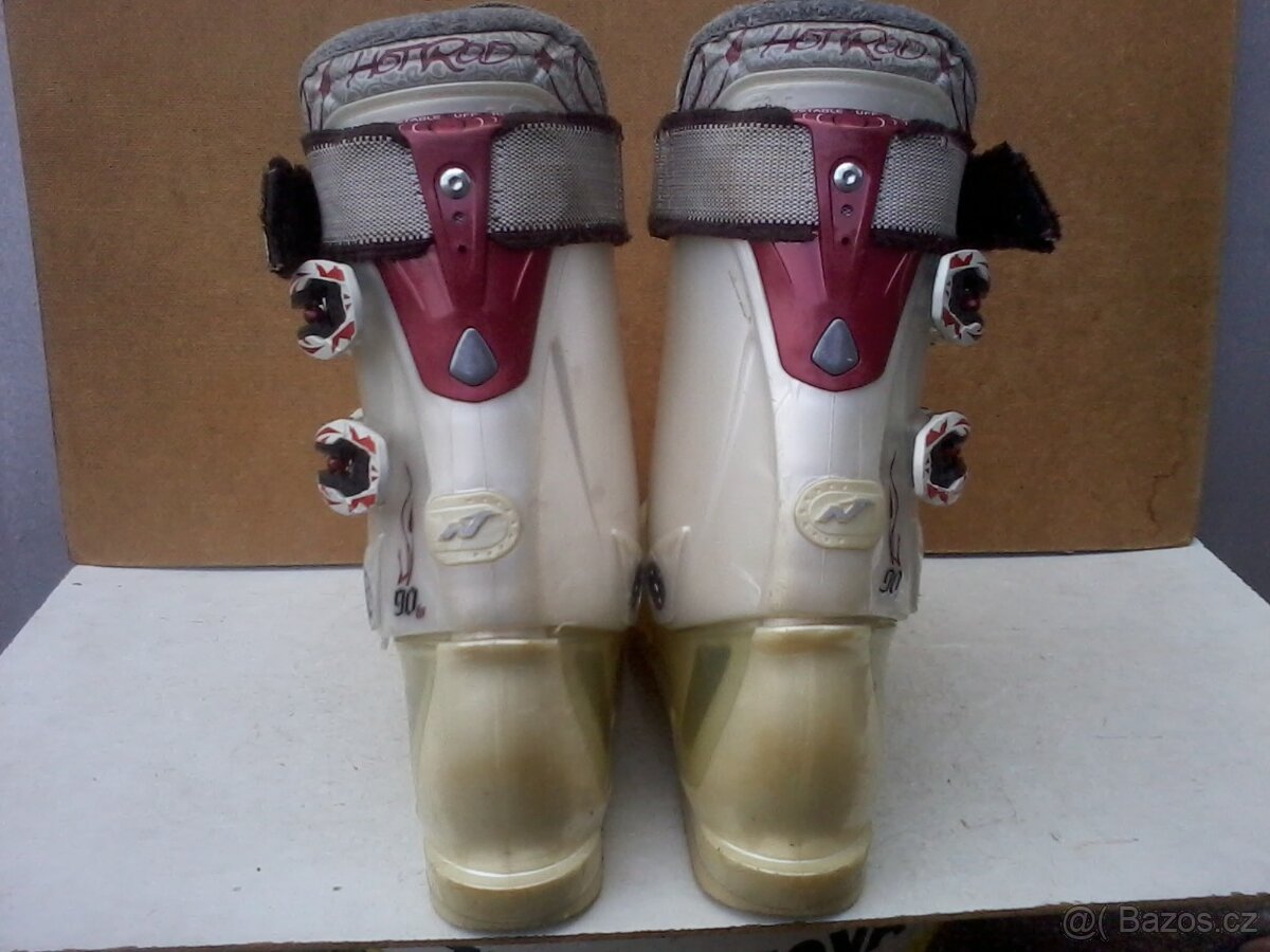 Lyžáky dámské Nordica 26,5 - 6