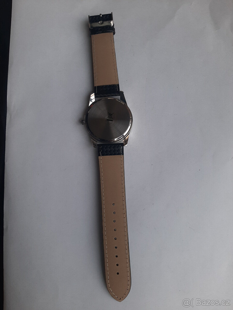 Hodinky více modelů náramkové. - 6