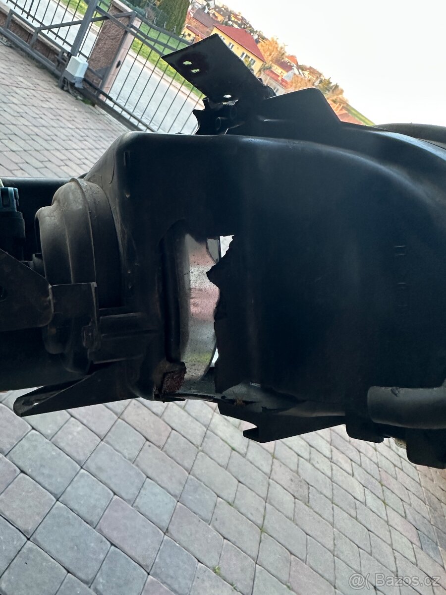 BMW E39 xenony - facelift - 6