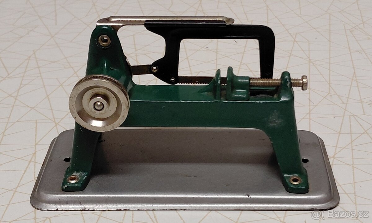 SLEVA Prodám parní stroj - 6