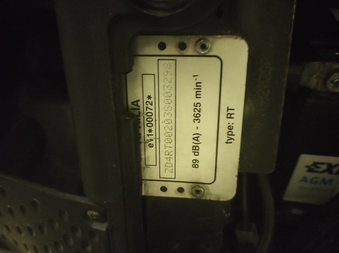 Aprilia Scarabeo 500 - 6