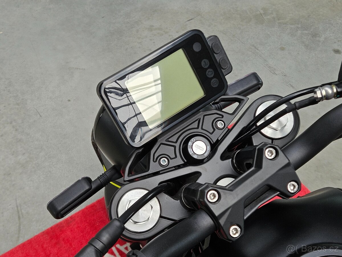 Benelli Leoncino 250 - AKCE - 6