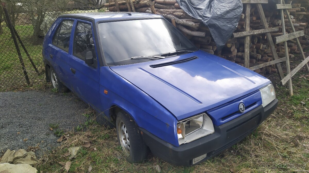 Prodám Škoda favorit 2x - 6