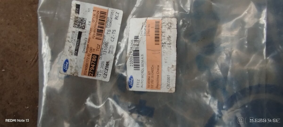 FORD CUSTOM PŘEDNÍ NARAZNÍK - 6