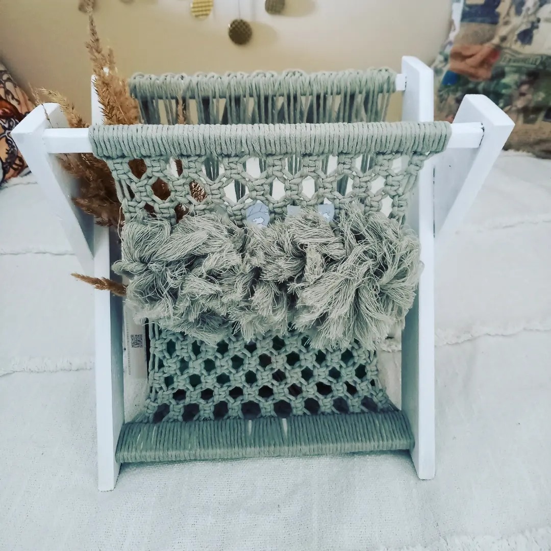 Macramé boho stojan na noviny/časopisy - 6