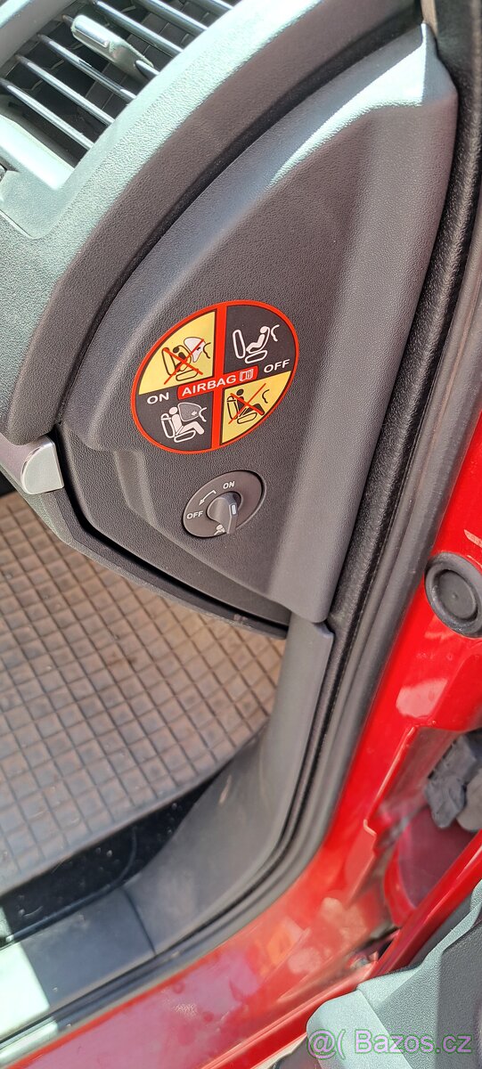 Renault megane - 6
