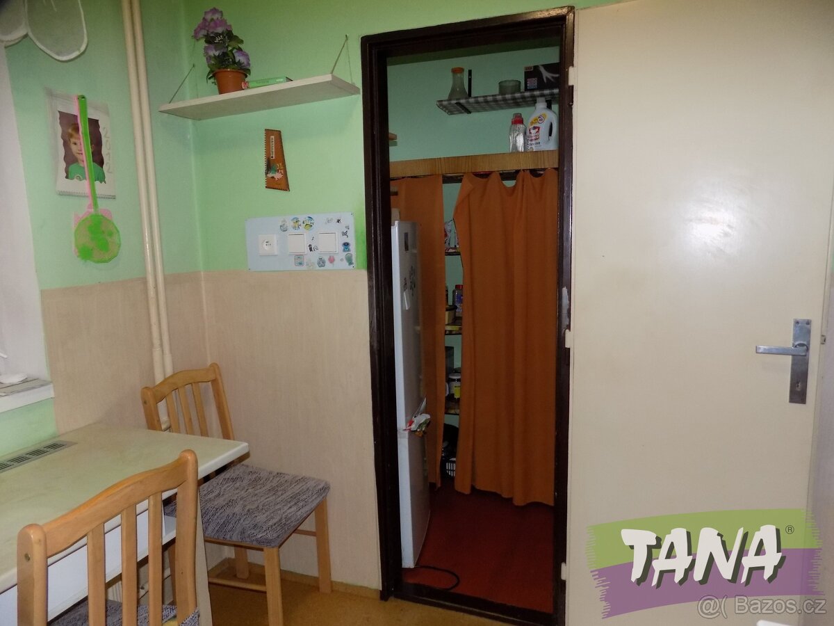 Prodej řadového domu o dispozici 4+1/lodžie/garáž v obci Krc - 6