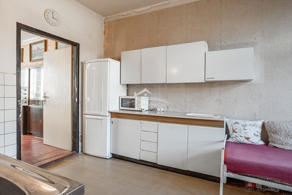 Prodej rodinného domu 3+1 Pardubice - 6