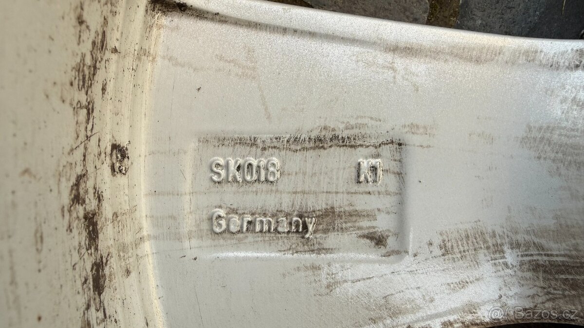 ALU kola BORBET 7.5Jx18 H2, rozteč 5×112, středová díra 57.1 - 6