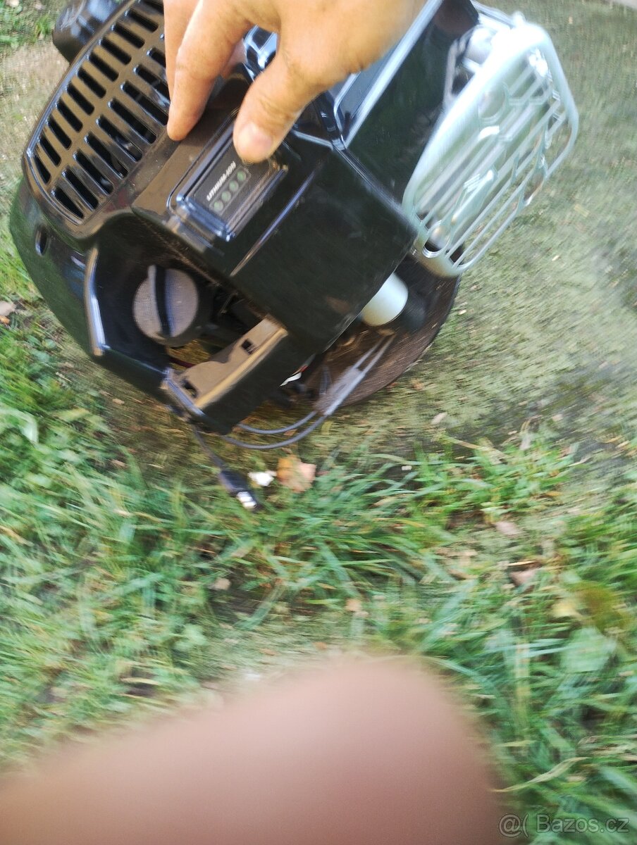 Motor do sekačky el.starter - 6