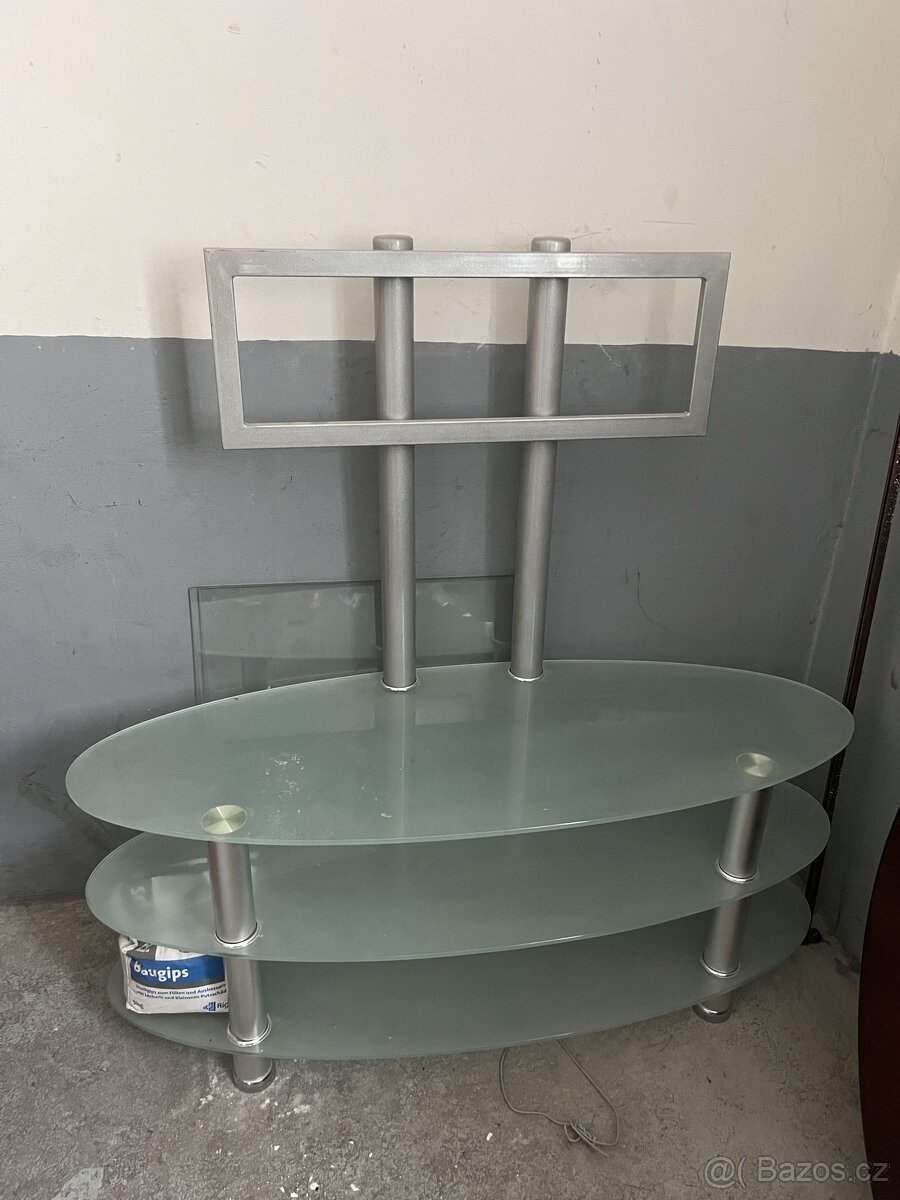 tv stolek - 6