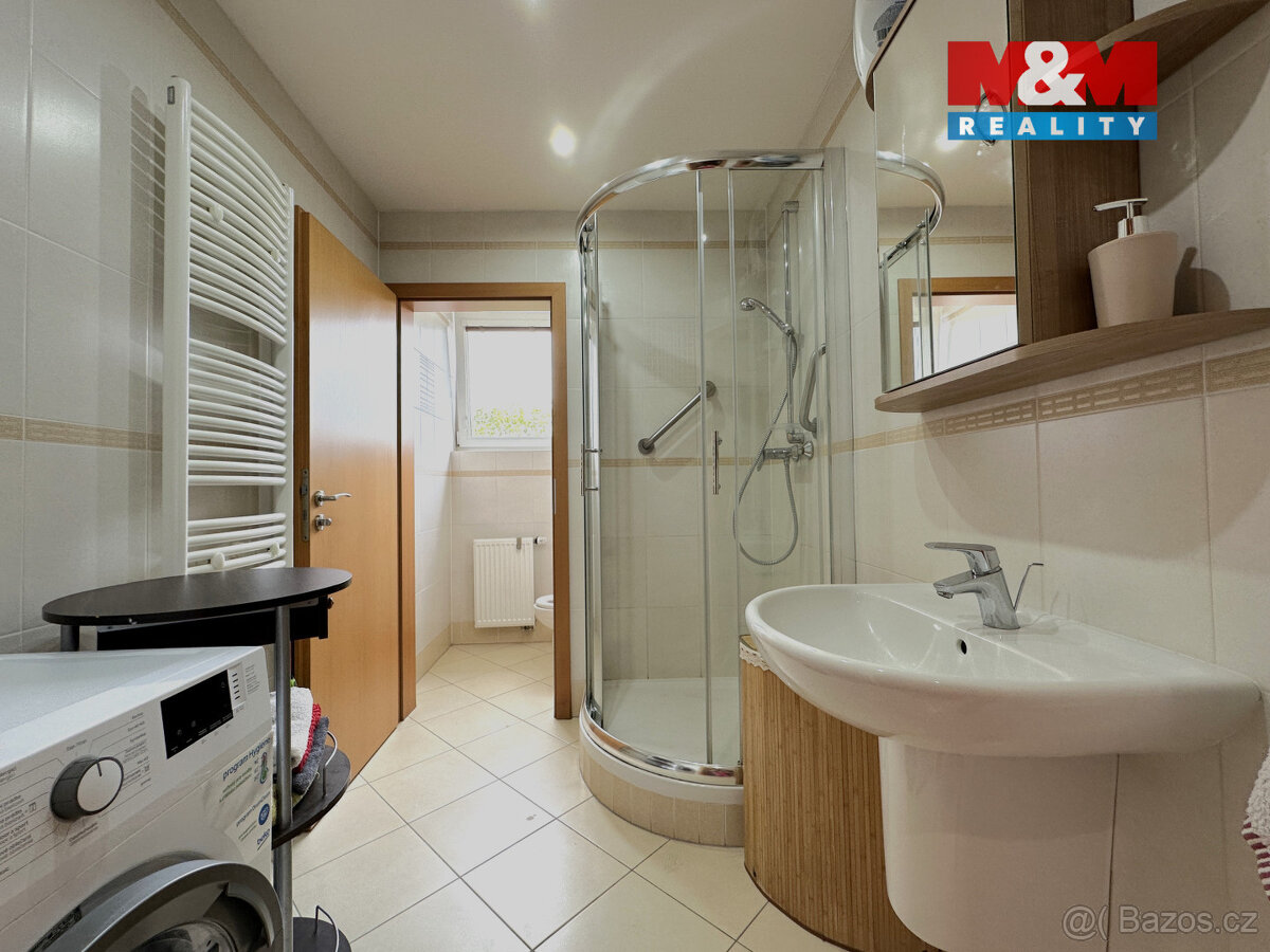 Pronájem bytu 1+kk, 37 m², Praha, ul. Nademlejnská - 6