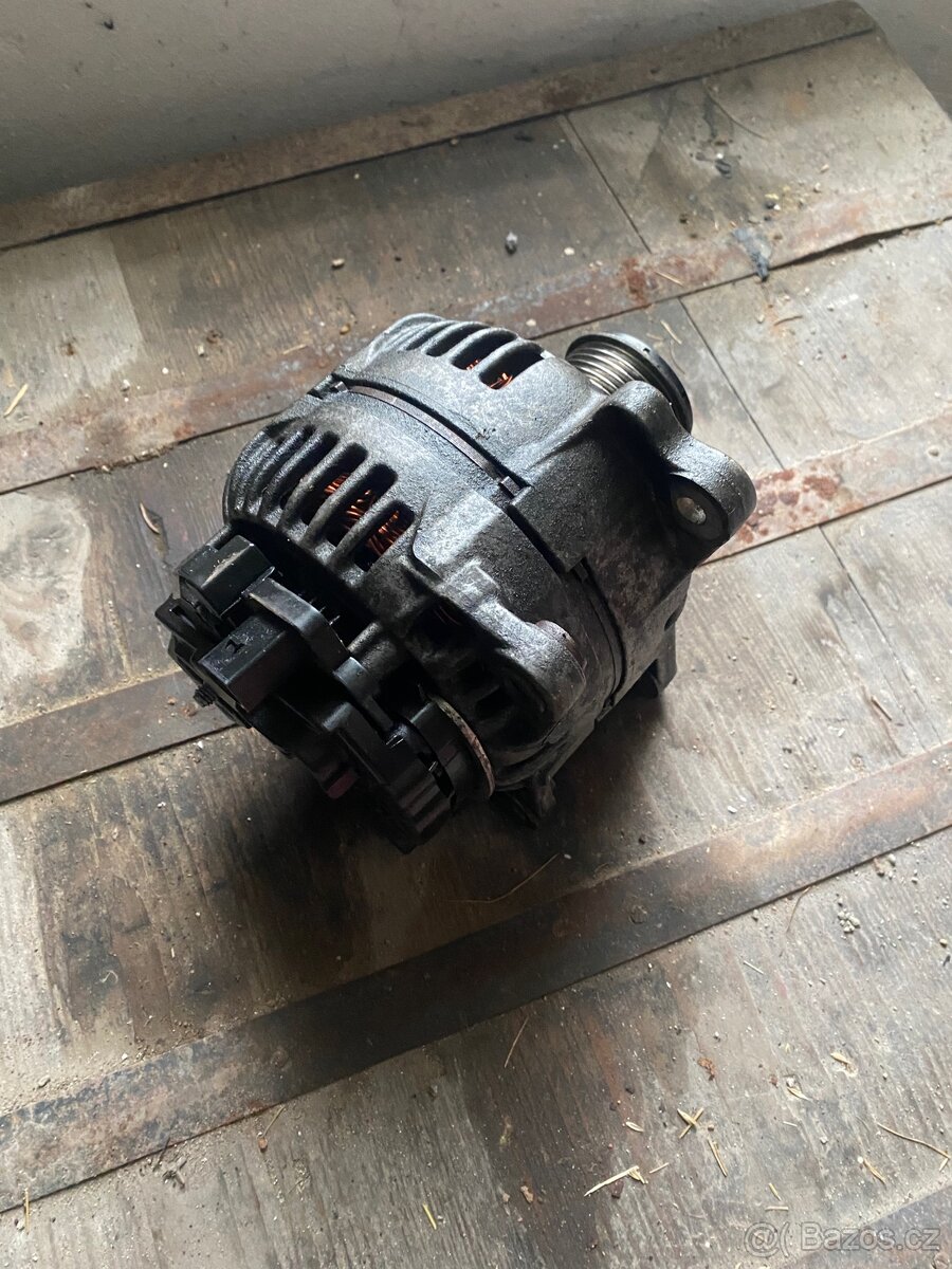 Náhradní díly Passat b6 2.0TDI 103kw - 6