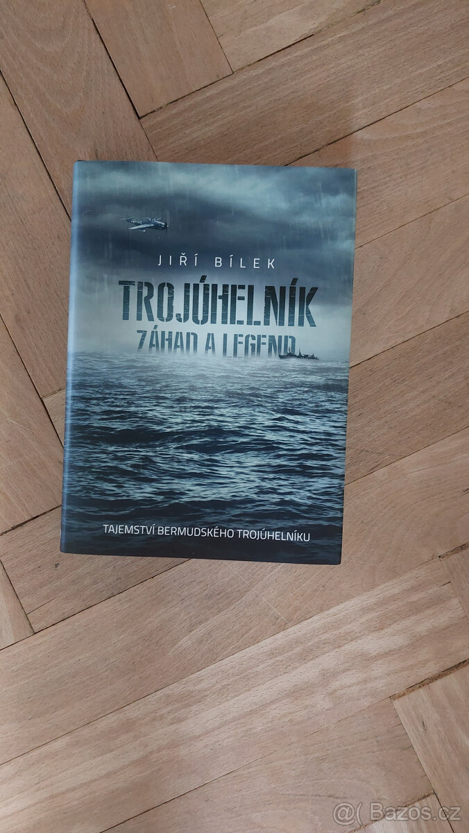 knihy - thrillery, kuchařka - 6