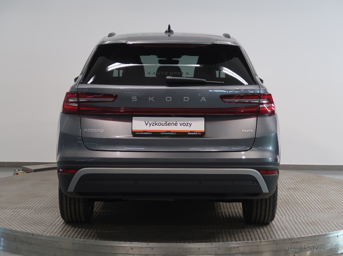 Kodiaq SELECTION 2.0TDI 142KW 4x4 DSG - 6
