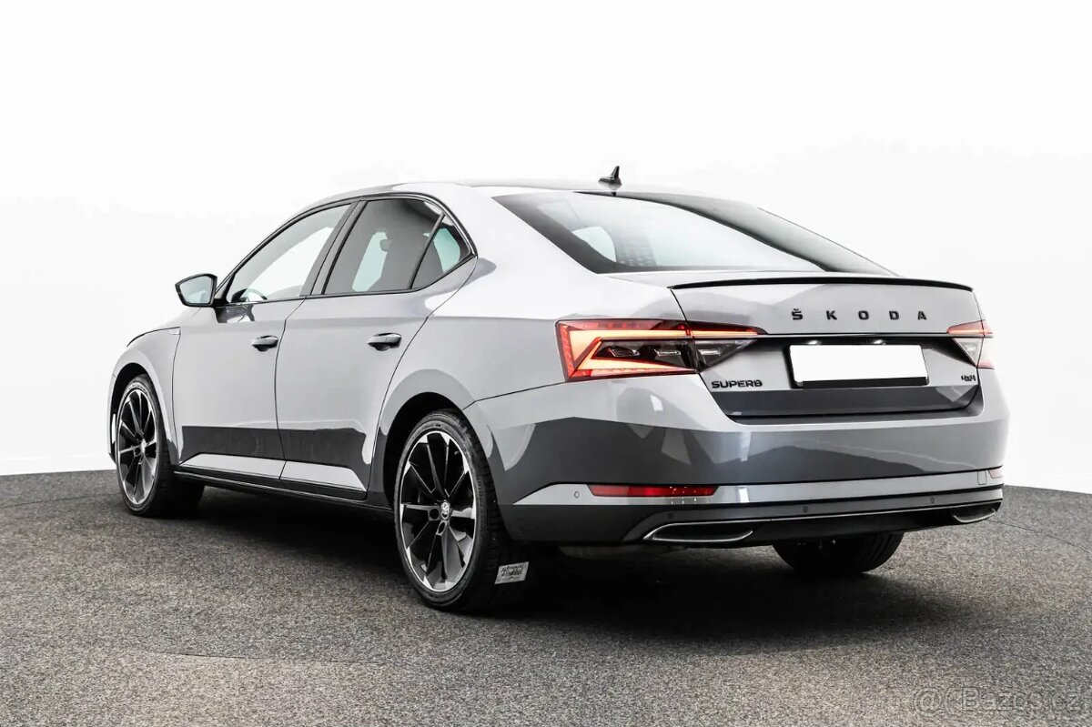Škoda Superb 2.0 TDi Sportline - 6