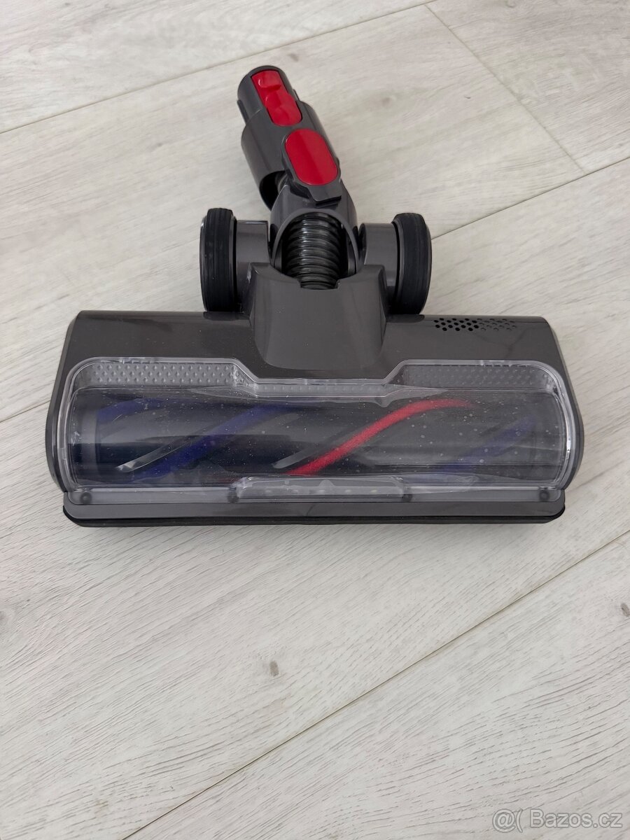 Tyčový a ruční vysavač Dyson V8 - 6