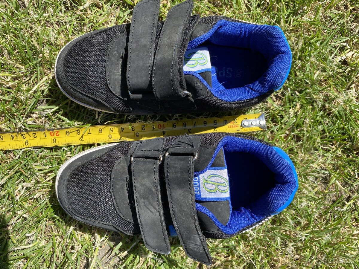 boty -vel.30 + ještě různé velikosti 28-29-31-32 - 6