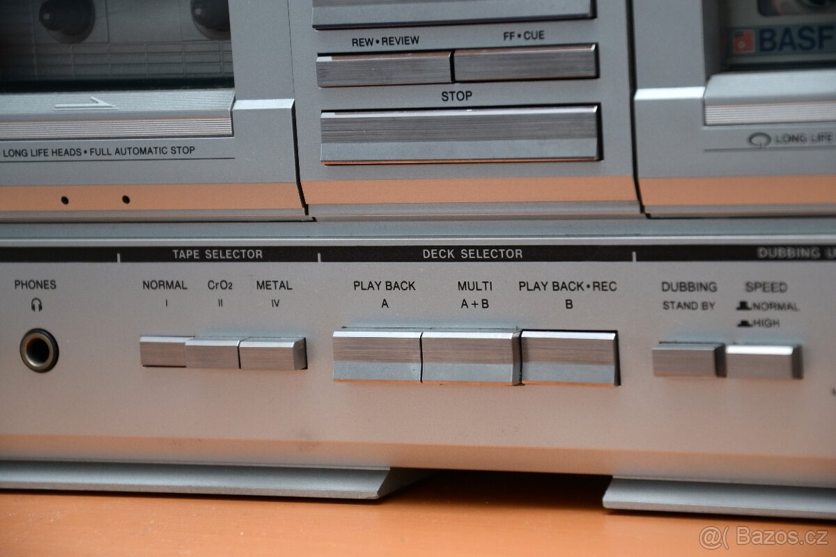 PHILIPS D8734 z roku 1982 - 6